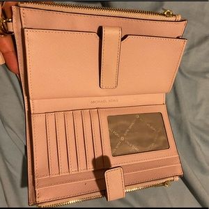 Large Jet Set Wristlet